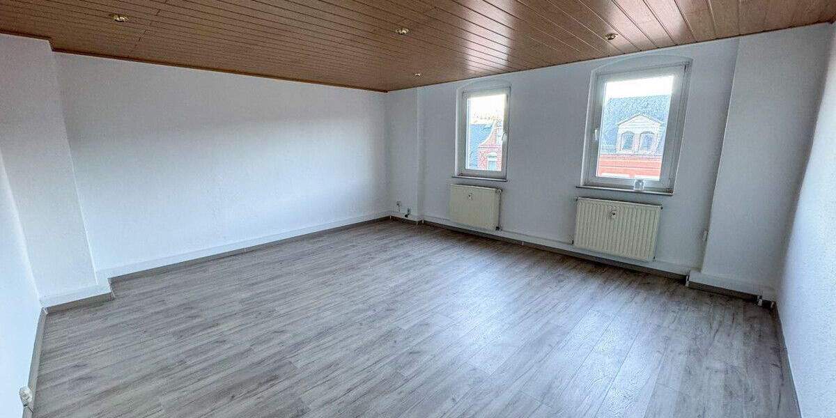 Etagenwohnung Aue-Bad Schlema Bad Schlema - 3 Zimmer, 75 m&sup2;, 365&euro; | Angebot:25744588
