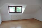 Etagenwohnung Zwickau Innenstadt - 2 Zimmer, 64 m&sup2;, 385&euro; | Angebot:25707517