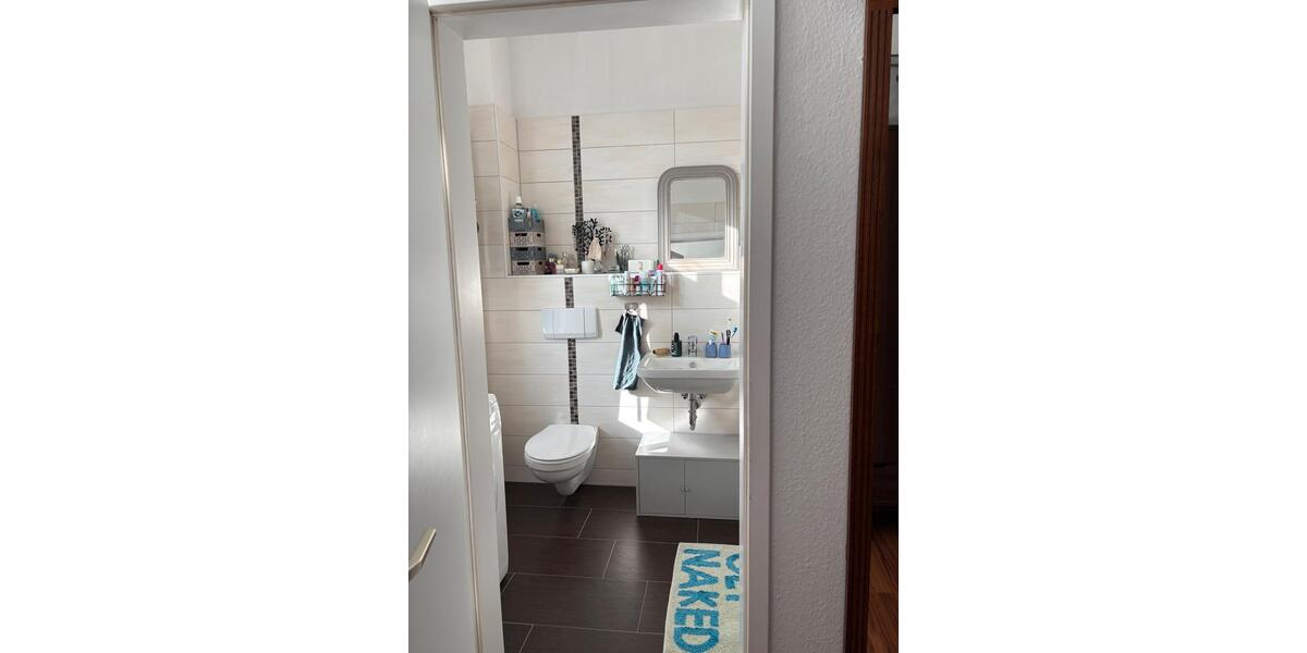 Etagenwohnung Zwickau - 2 Zimmer, 42 m&sup2;, 288&euro; | Angebot:25376811