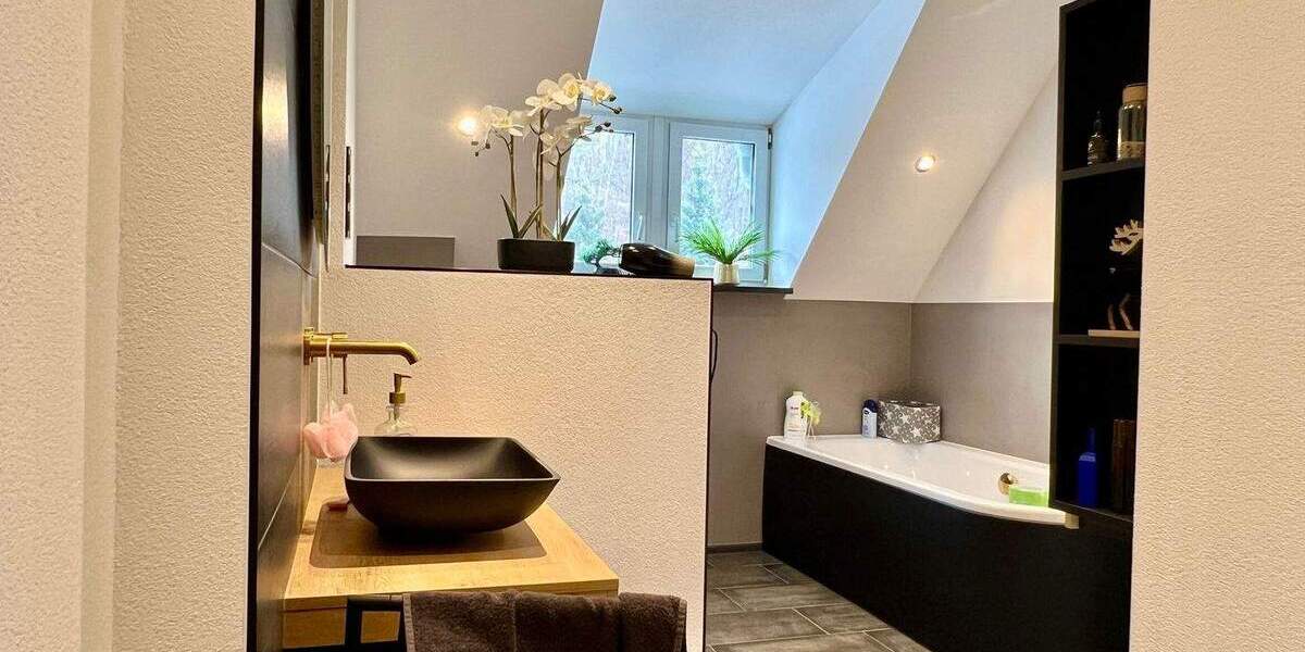 Einfamilienhaus Auerbach Mühlgrün - 4 Zimmer, 160 m&sup2;, 235.000&euro; | Angebot:25837921