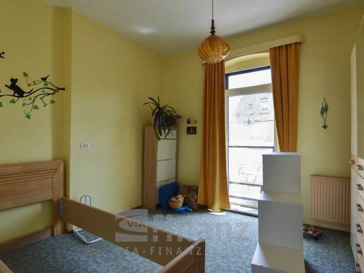 Mehrfamilienhaus, Wohnhaus Lichtentanne - 1 Zimmer, 227 m&sup2;, 75.000&euro; | Angebot:25780212