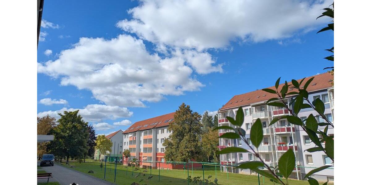 Etagenwohnung Limbach-Oberfrohna Oberfrohna - 2 Zimmer, 47 m&sup2;, 306&euro; | Angebot:25945630