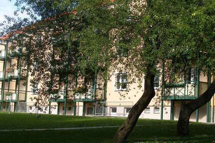 Wohnung Stollberg - 3 Zimmer, 59 m&sup2;, 294&euro; | Angebot:27110864