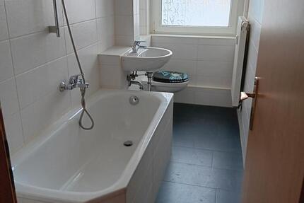 Wohnung Neukirchen/Pleiße Pleiße - 3 Zimmer, 58 m&sup2;, 319&euro; | Angebot:25219053