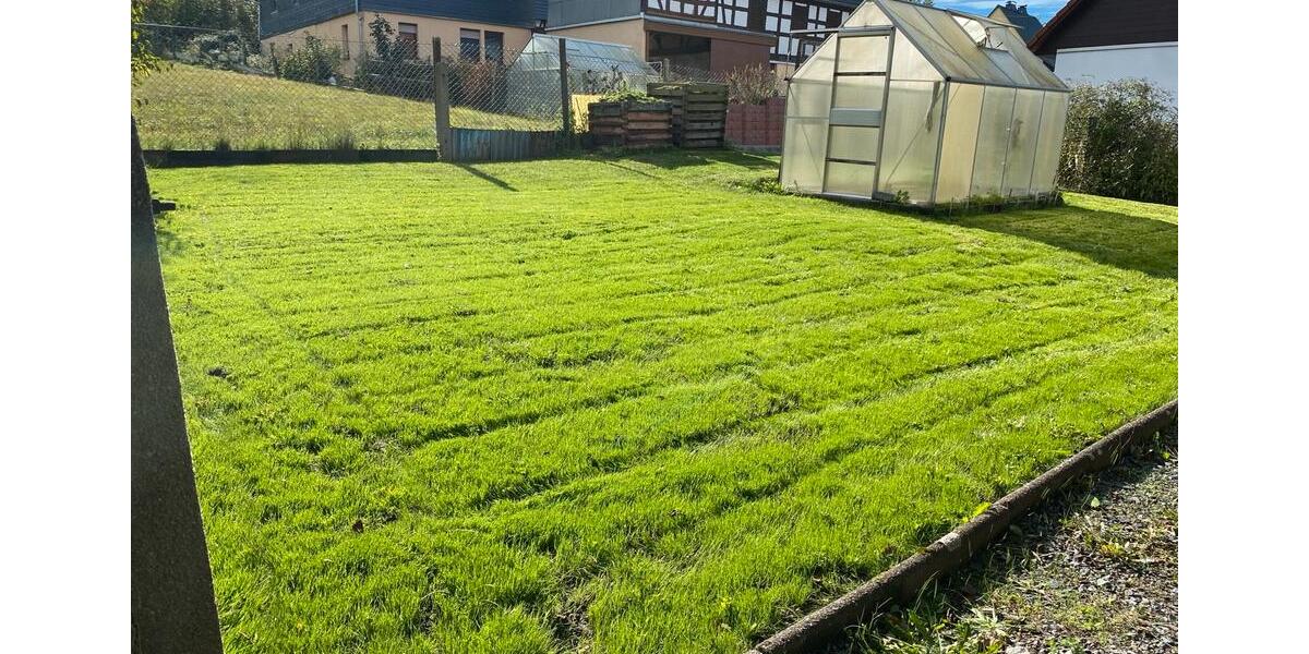 Einfamilienhaus Fraureuth - 11 Zimmer, 220 m&sup2;, 250.000&euro; | Angebot:24728324