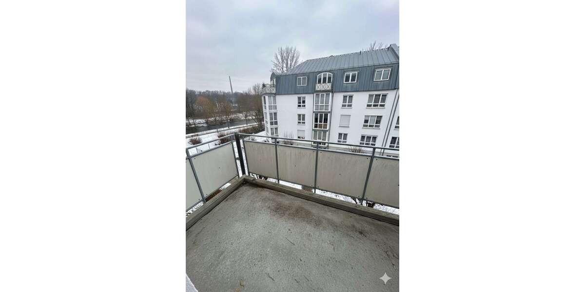 Etagenwohnung Zwickau Pölbitz - 1 Zimmer, 29 m&sup2;, 220&euro; | Angebot:25146336