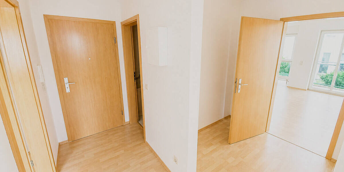 Etagenwohnung Meerane - 2 Zimmer, 55 m&sup2;, 52.500&euro; | Angebot:26740293