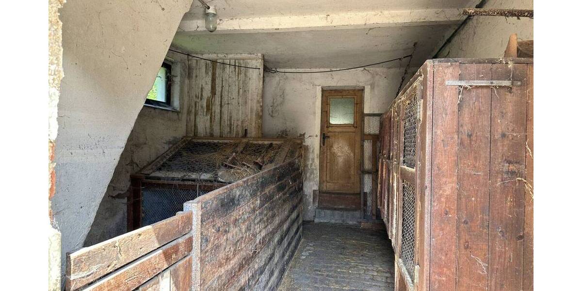 Bauernhaus, Landhaus Werdau Langenhessen - 9 Zimmer, 229 m&sup2;, 145.000&euro; | Angebot:25747106