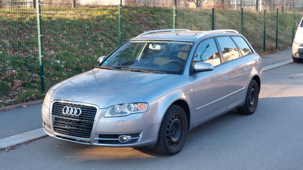 Audi A4 210.710 km 2.990 &euro; Werdau 08412