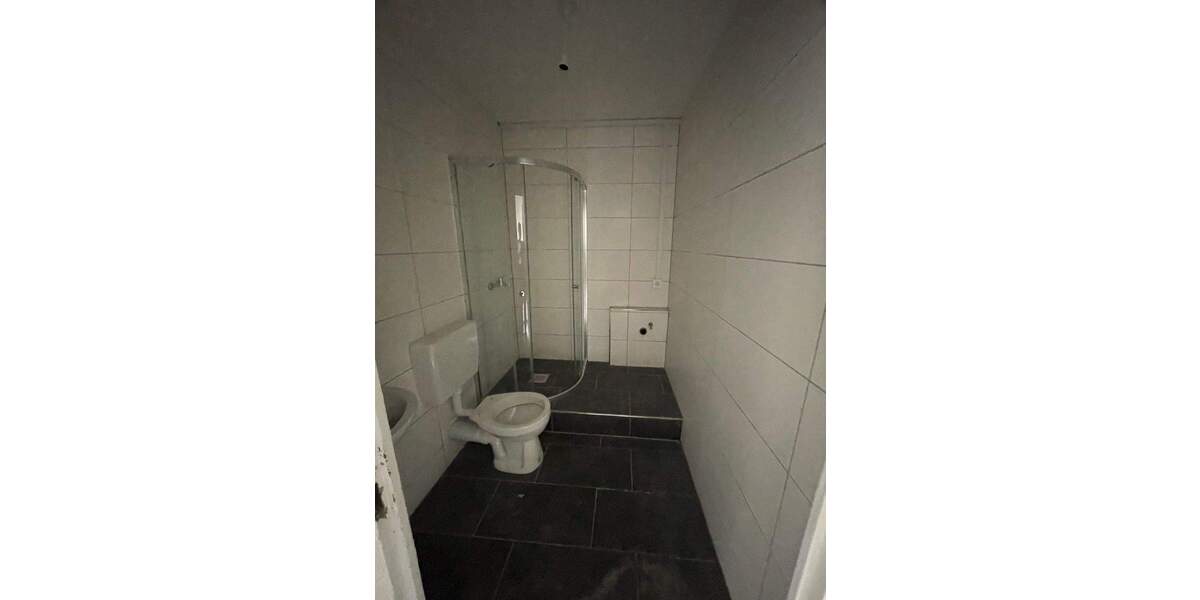 Etagenwohnung Schneeberg Neustädtel - 7 Zimmer, 131 m&sup2;, 966&euro; | Angebot:25696282