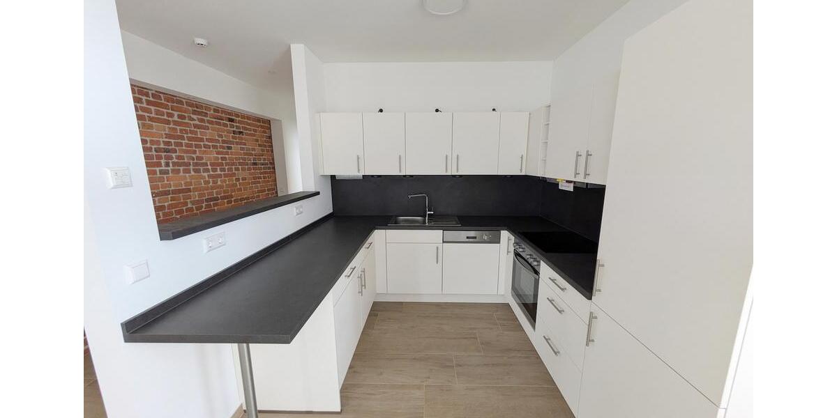 Etagenwohnung Zwickau - 2 Zimmer, 83 m&sup2;, 800&euro; | Angebot:25945650