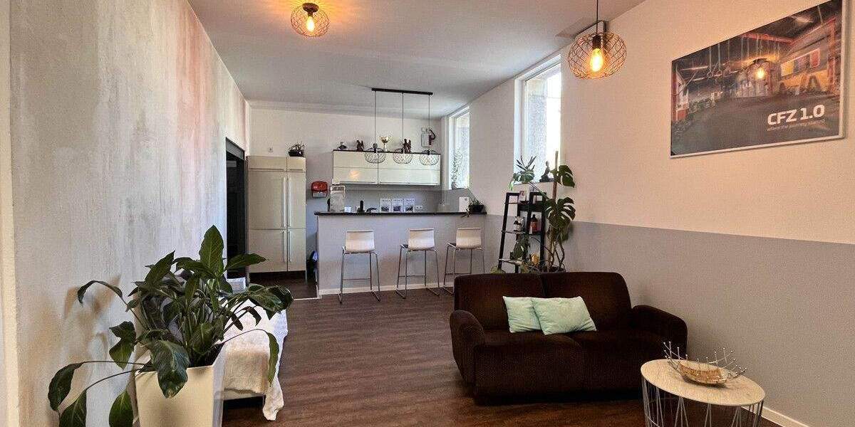 Mehrfamilienhaus, Wohnhaus Zwickau / Schedewitz Schedewitz - 9 Zimmer, 1 m&sup2;, 375.000&euro; | Angebot:25688194