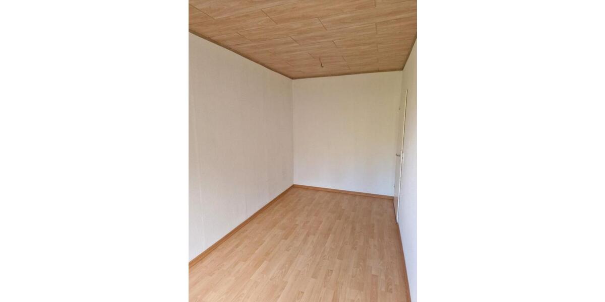 Etagenwohnung Zwickau Zwickau-Nord - 3 Zimmer, 57 m&sup2;, 420&euro; | Angebot:25965277