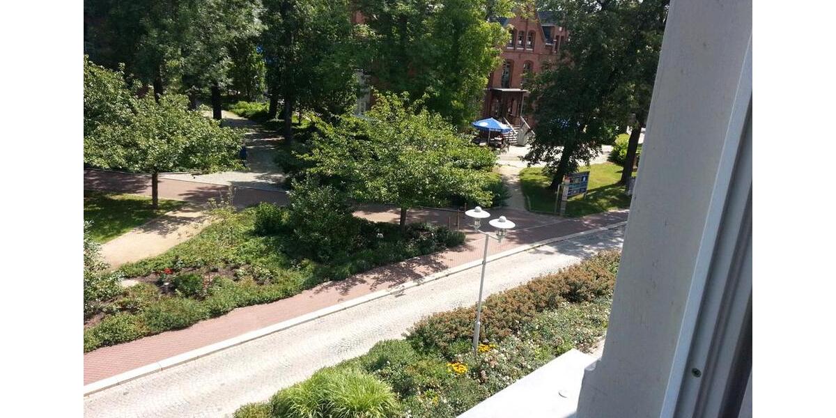 Etagenwohnung Zwickau - 2 Zimmer, 45 m&sup2;, 225&euro; | Angebot:25934615