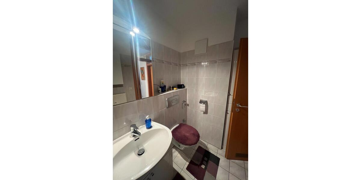 Etagenwohnung Zwickau Zwickau-West - 2 Zimmer, 67 m&sup2;, 440&euro; | Angebot:24857879