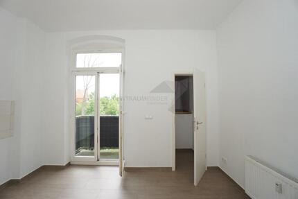 Wohnung Zwickau - 4 Zimmer, 104 m&sup2;, 630&euro; | Angebot:24440954