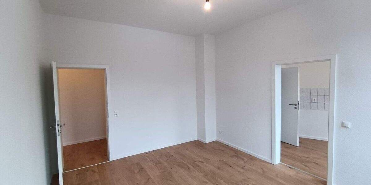 Etagenwohnung Reichenbach im Vogtland Reichenbach - 3 Zimmer, 66 m&sup2;, 400&euro; | Angebot:25769865