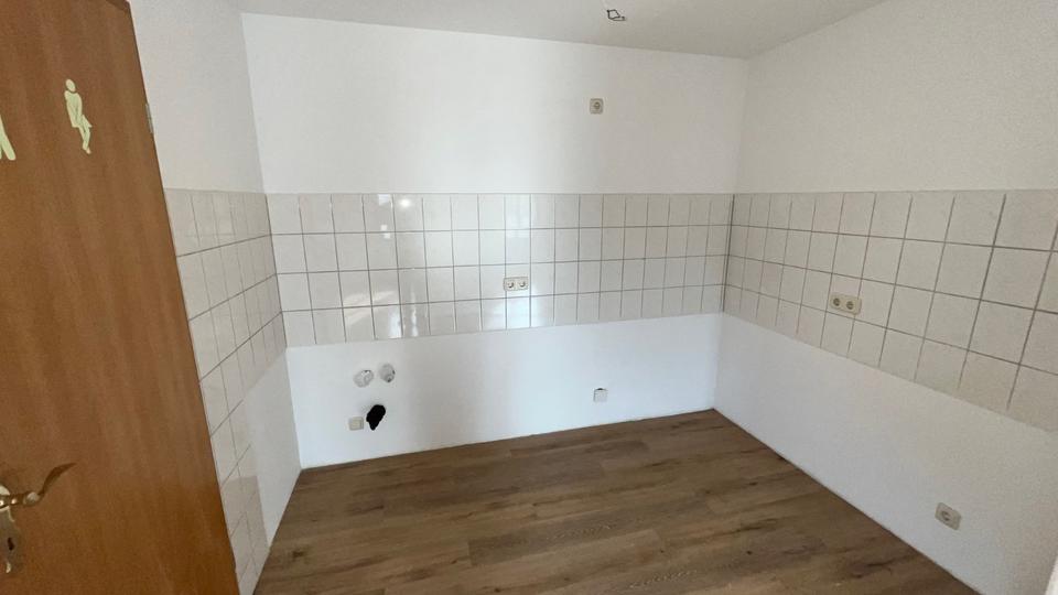 Etagenwohnung Werdau - 2 Zimmer, 51 m&sup2;, 260&euro; | Angebot:23183632