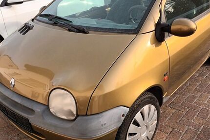 Renault Twingo 142.500 km 2.790 &euro; Limbach-Oberfrohna 09212