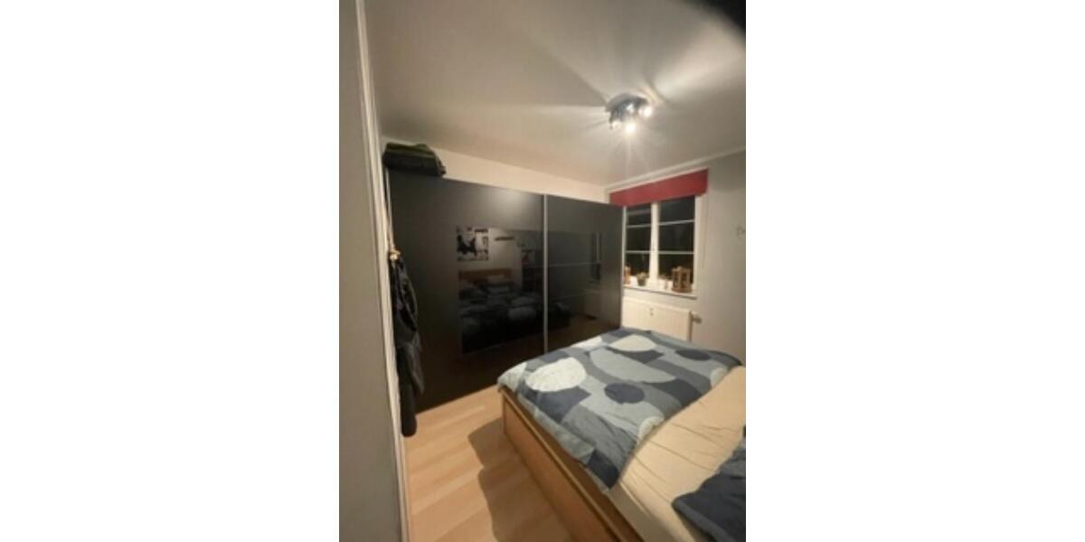 Etagenwohnung Zwickau - 2 Zimmer, 45 m&sup2;, 315&euro; | Angebot:25941736