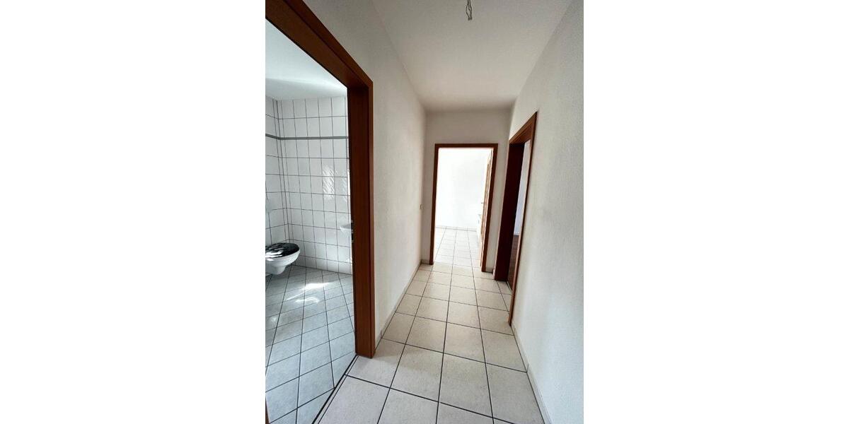 Etagenwohnung Zwickau Auerbach - 2 Zimmer, 55 m&sup2;, 330&euro; | Angebot:26382747
