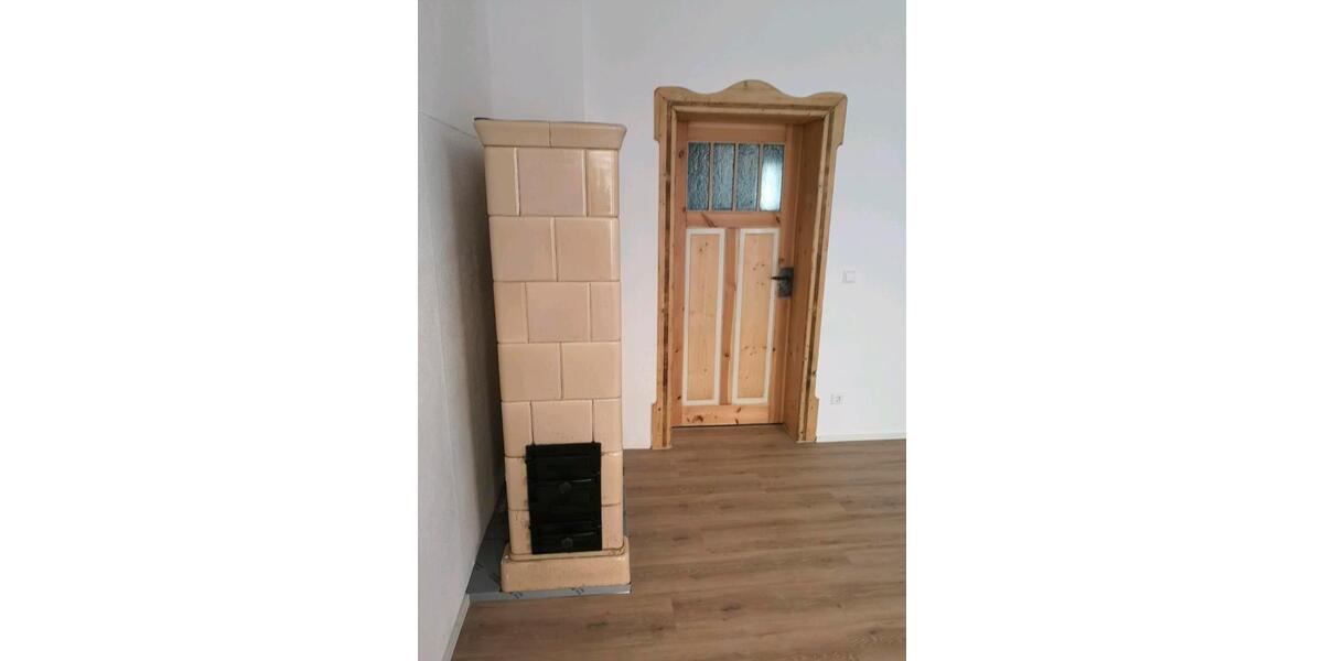 Erdgeschoßwohnung Auerbach/Vogtland Vogtland - 2 Zimmer, 68 m&sup2;, 600&euro; | Angebot:25454588