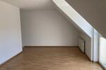 Etagenwohnung Reichenbach im Vogtland - 2.5 Zimmer, 69 m&sup2;, 380&euro; | Angebot:24610460