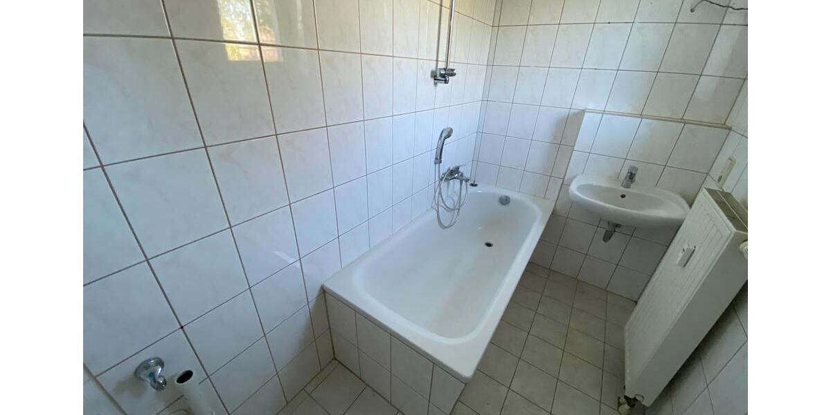 Etagenwohnung Reichenbach im Vogtland - 2 Zimmer, 49 m&sup2;, 225&euro; | Angebot:17237384
