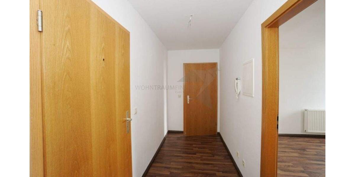 Etagenwohnung Zwickau Pölbitz - 2 Zimmer, 68 m&sup2;, 340&euro; | Angebot:25681458