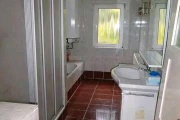 Einfamilienhaus Hartenstein - 5 Zimmer, 100 m&sup2;, 70.000&euro; | Angebot:25943393