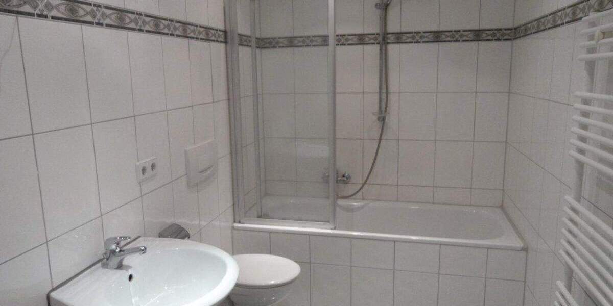 Etagenwohnung Zwickau Innenstadt - 2 Zimmer, 52 m&sup2;, 59.000&euro; | Angebot:25707417