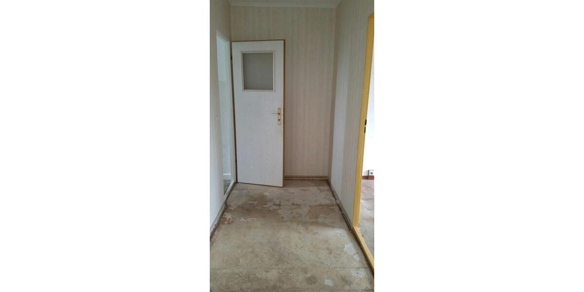 Etagenwohnung Schönheide - 2 Zimmer, 47 m&sup2;, 38.000&euro; | Angebot:23672181