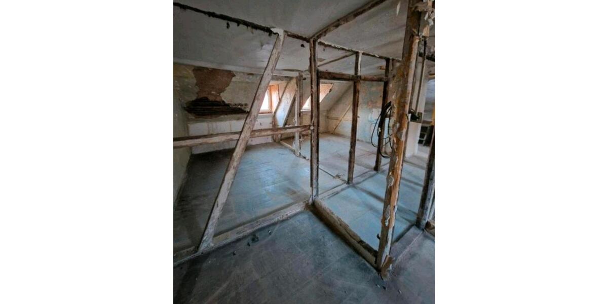 Reihenhaus Meerane - 4 Zimmer, 100 m&sup2;, 19.500&euro; | Angebot:24474544