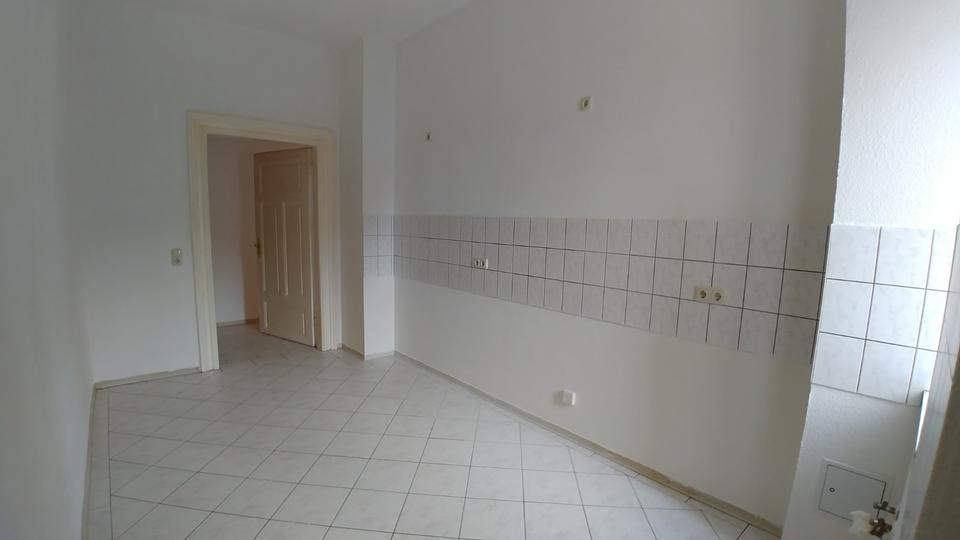 Etagenwohnung Greiz - 2 Zimmer, 64 m&sup2;, 320&euro; | Angebot:16811892