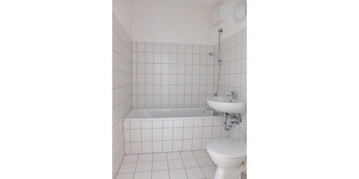 Etagenwohnung Limbach-Oberfrohna Oberfrohna - 2 Zimmer, 55 m&sup2;, 295&euro; | Angebot:23538067