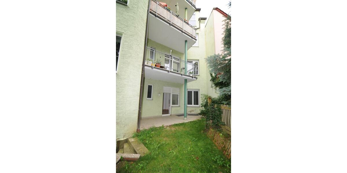 Erdgeschoßwohnung Meerane - 4 Zimmer, 90 m&sup2;, 570&euro; | Angebot:25859242