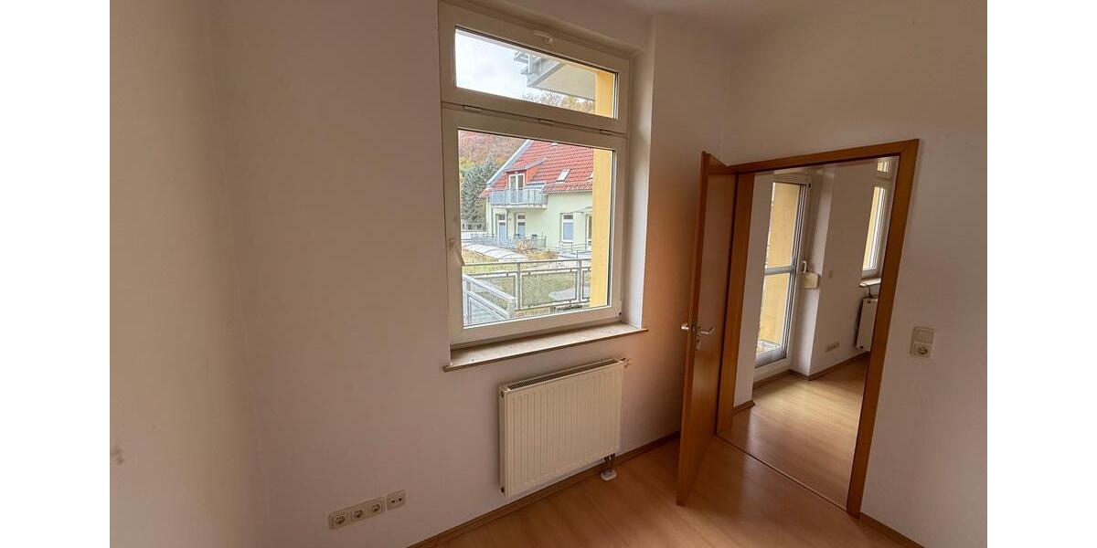 Etagenwohnung Greiz - 2 Zimmer, 31 m&sup2;, 235&euro; | Angebot:23330981