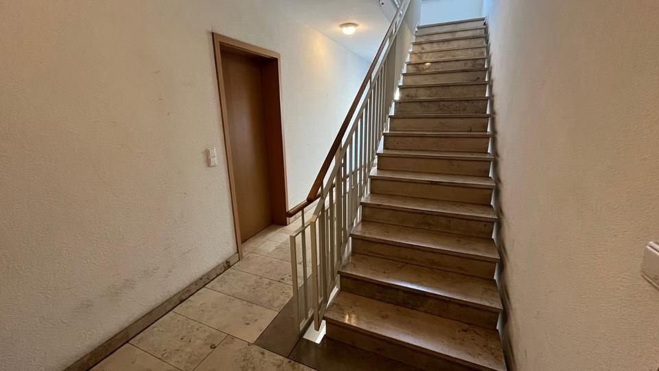 Etagenwohnung Zwickau Neuplanitz - 2 Zimmer, 68 m&sup2;, 370&euro; | Angebot:17651418