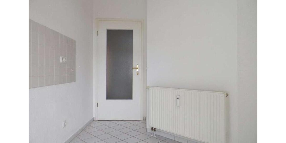 Etagenwohnung Zwickau Zwickau-Nord - 3 Zimmer, 75 m&sup2;, 450&euro; | Angebot:24589892