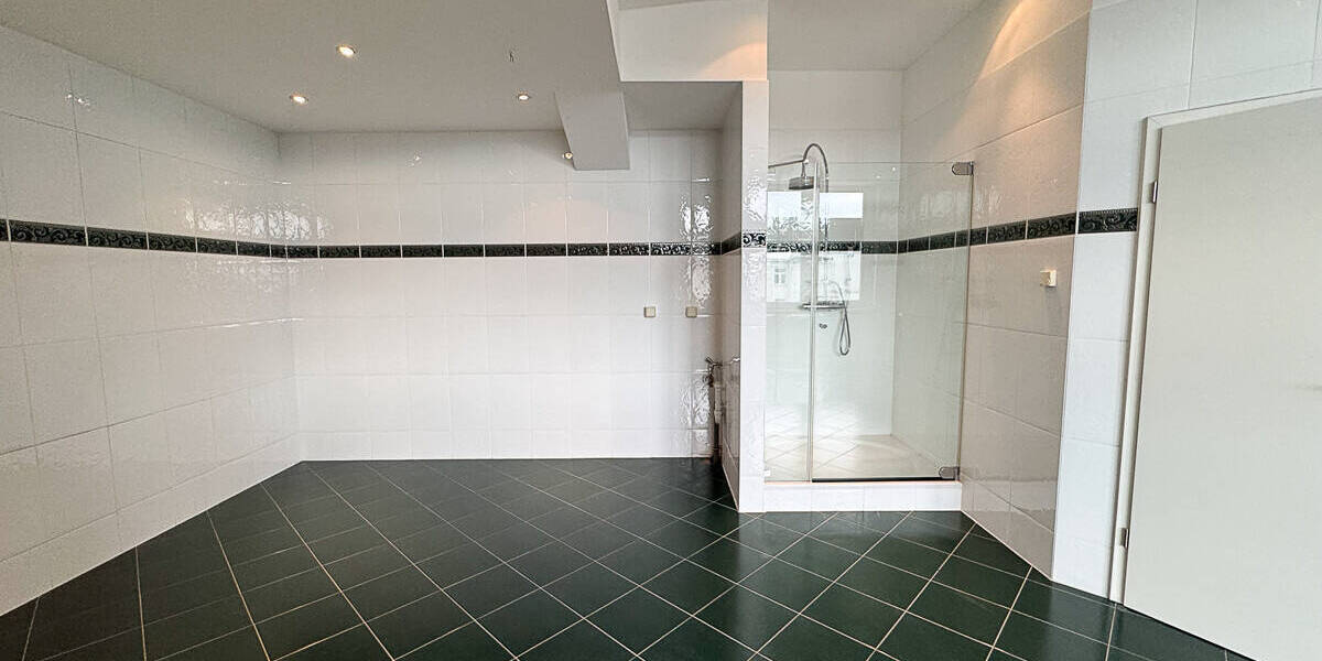 Etagenwohnung Grünhain-Beierfeld Beierfeld - 2 Zimmer, 150 m&sup2;, 750&euro; | Angebot:25688273