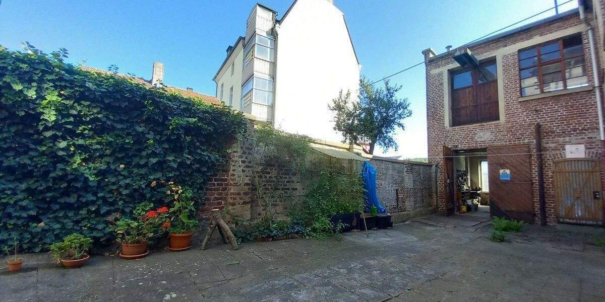 Mehrfamilienhaus, Wohnhaus Crimmitschau - 9 Zimmer, 185 m&sup2;, 69.000&euro; | Angebot:25678130