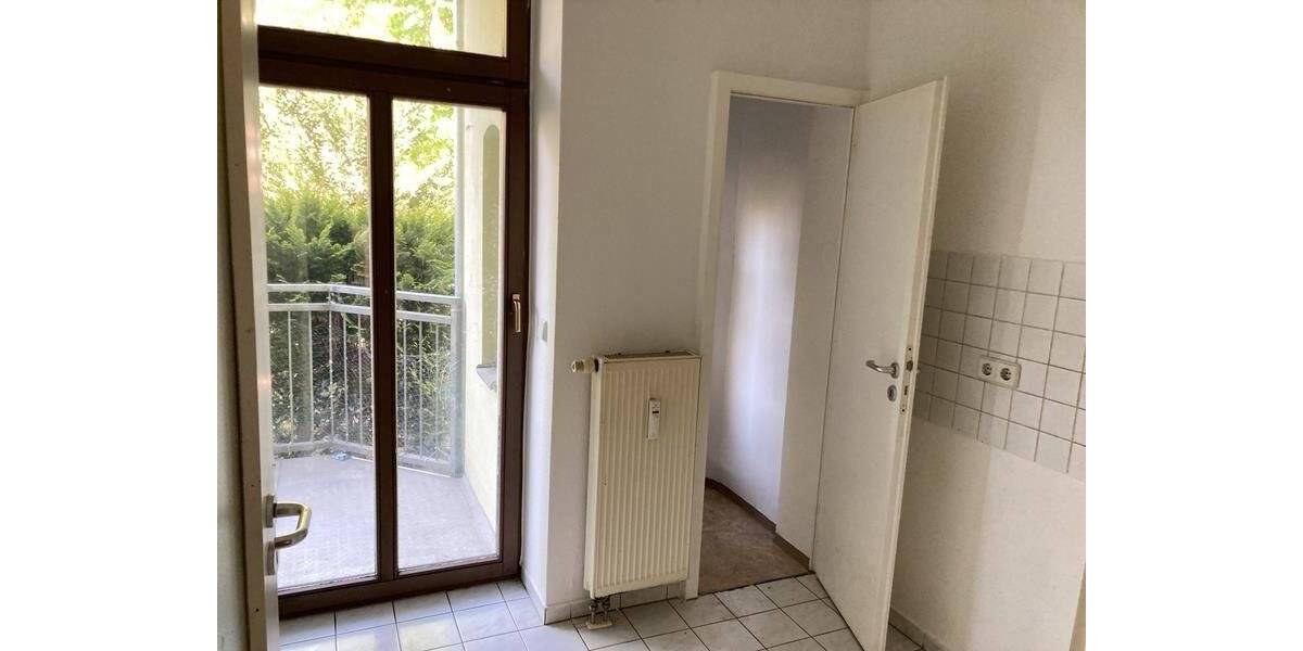 Etagenwohnung Zwickau Pölbitz - 2 Zimmer, 52 m&sup2;, 50.000&euro; | Angebot:25802832