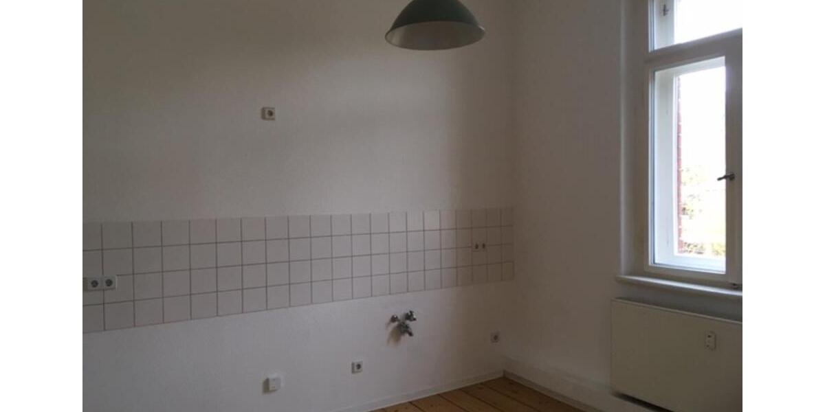 Etagenwohnung Reichenbach im Vogtland - 3 Zimmer, 95 m&sup2;, 525&euro; | Angebot:23816521