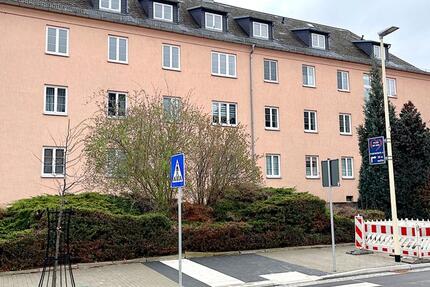 Wohnung Glauchau - 2 Zimmer, 57 m&sup2;, 360&euro; | Angebot:26001487