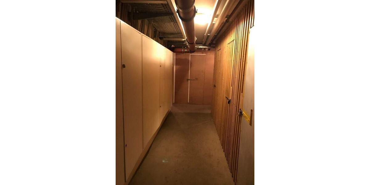 Etagenwohnung Zwickau-Marienthal Marienthal - 2 Zimmer, 66 m&sup2;, 79.000&euro; | Angebot:25747130