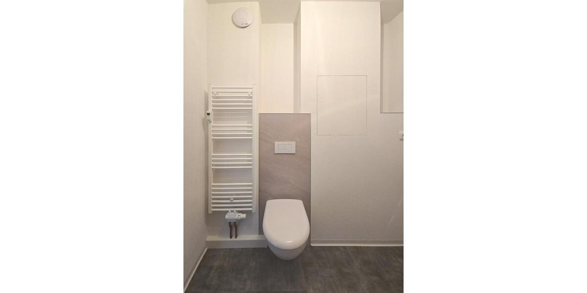 Erdgeschoßwohnung Aue-Bad Schlema Bad Schlema - 3 Zimmer, 360&euro; | Angebot:23384470