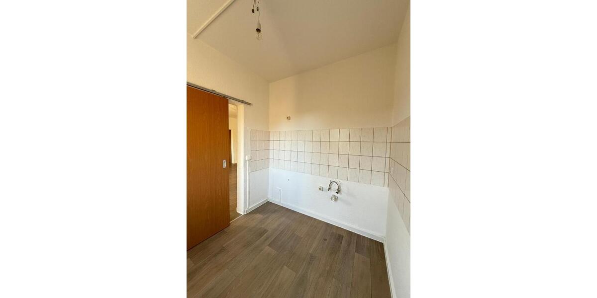 Etagenwohnung Wilkau-Haßlau Haßlau - 4 Zimmer, 81 m&sup2;, 510&euro; | Angebot:24808346