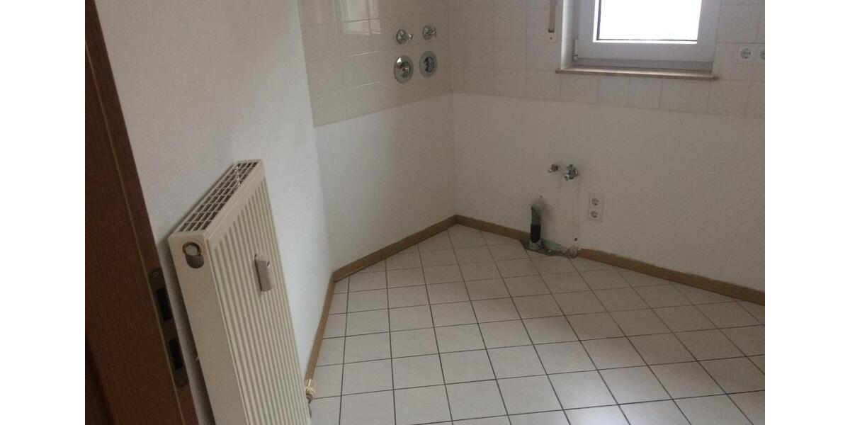 Etagenwohnung Werdau - 2 Zimmer, 56 m&sup2;, 390&euro; | Angebot:24511835