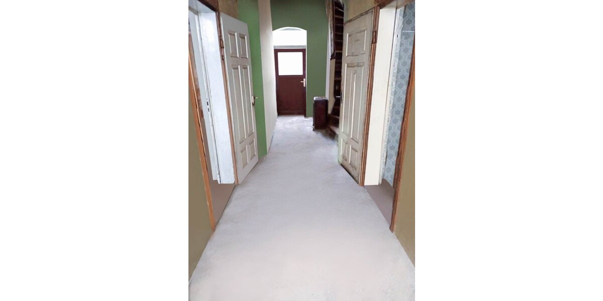 Gut geschnitten für Wohnungen Kurzzeit-Vermietung - Einfamilienhaus Crimmitschau | Angebot:22162186