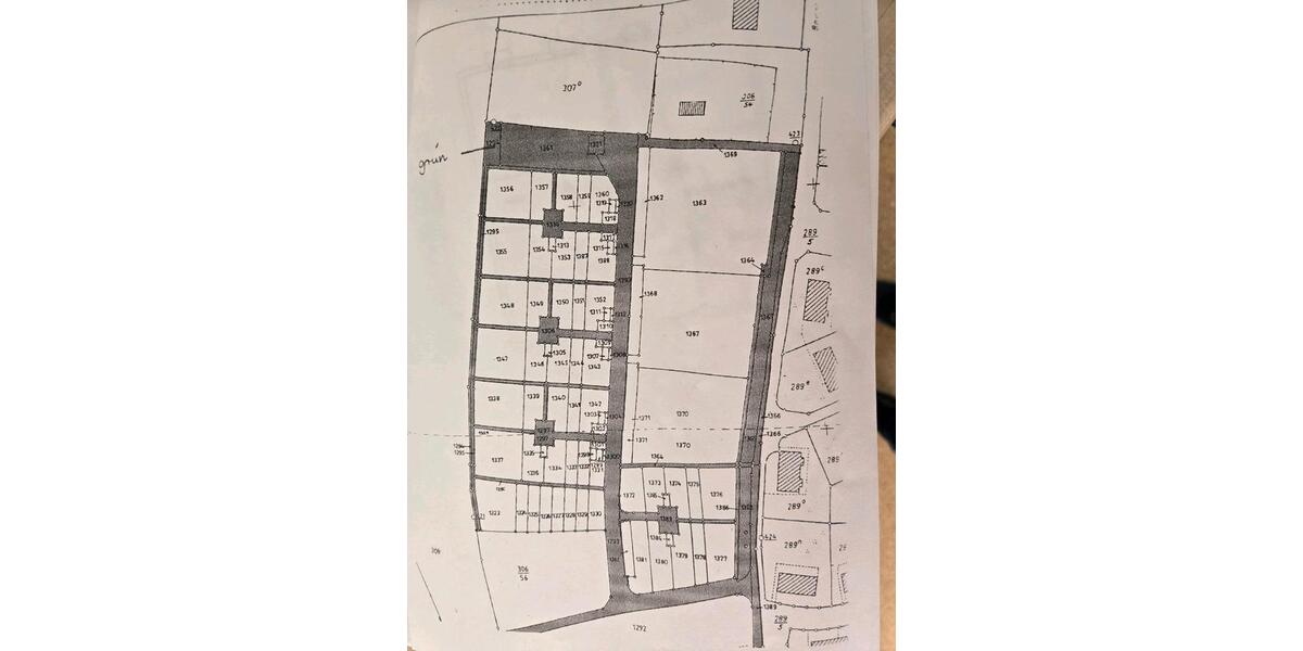 Reihenhaus Werdau - 5 Zimmer, 125 m&sup2;, 209.000&euro; | Angebot:27001786